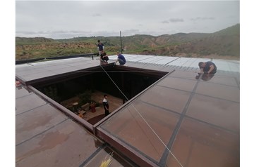 太原锋登玻璃阳光房天窗的设计